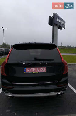 Внедорожник / Кроссовер Volvo XC90 2021 в 