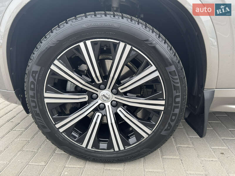 Позашляховик / Кросовер Volvo XC90 2021 в Києві фото 8 Позашляховик / Кросовер Volvo XC90 2021 в Києві
