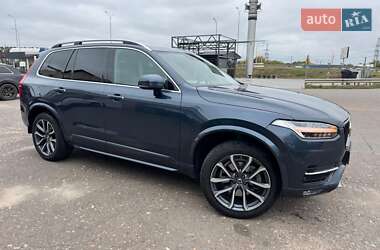 Внедорожник / Кроссовер Volvo XC90 2017 в 