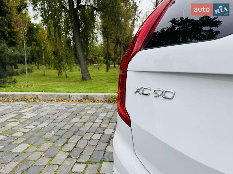 Позашляховик / Кросовер Volvo XC90 2015 в Києві фото 53 Позашляховик / Кросовер Volvo XC90 2015 в Києві