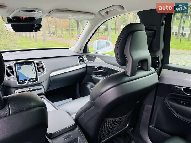 Позашляховик / Кросовер Volvo XC90 2015 в Києві фото 108 Позашляховик / Кросовер Volvo XC90 2015 в Києві