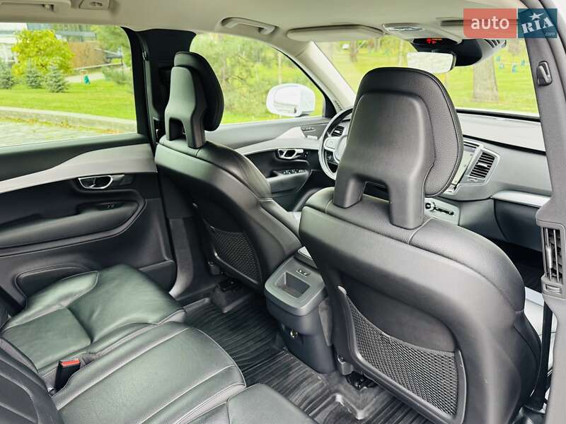 Позашляховик / Кросовер Volvo XC90 2015 в Києві фото 115 Позашляховик / Кросовер Volvo XC90 2015 в Києві