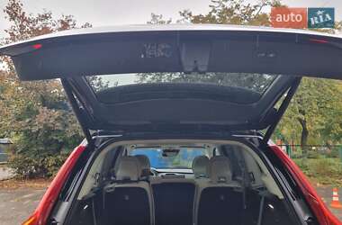 Внедорожник / Кроссовер Volvo XC90 2019 в 