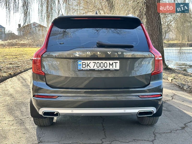 Внедорожник / Кроссовер Volvo XC90 2021 в Ровно