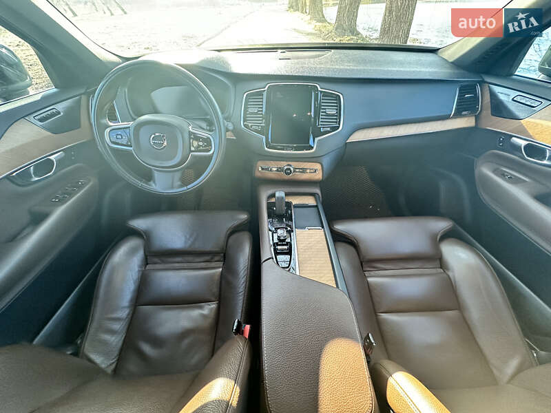 Внедорожник / Кроссовер Volvo XC90 2021 в Ровно
