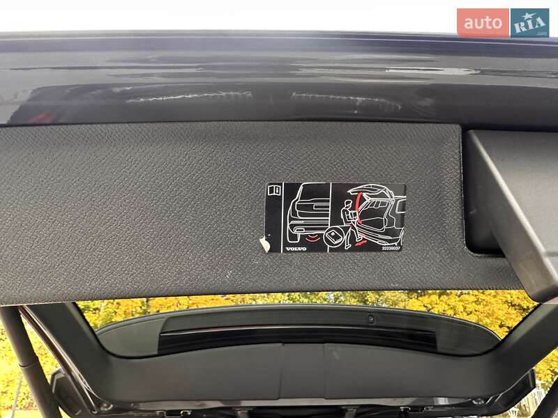 Внедорожник / Кроссовер Volvo XC90 2022 в Самборе