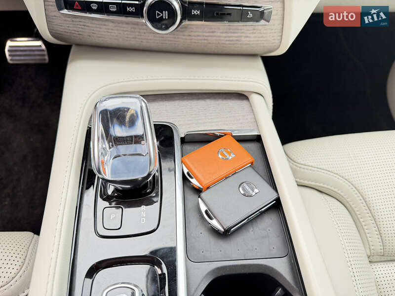 Внедорожник / Кроссовер Volvo XC90 2021 в Киеве фото 6 Внедорожник / Кроссовер Volvo XC90 2021 в Киеве