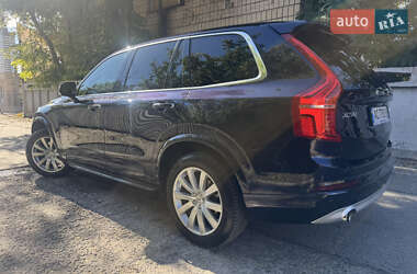 Внедорожник / Кроссовер Volvo XC90 2015 в 