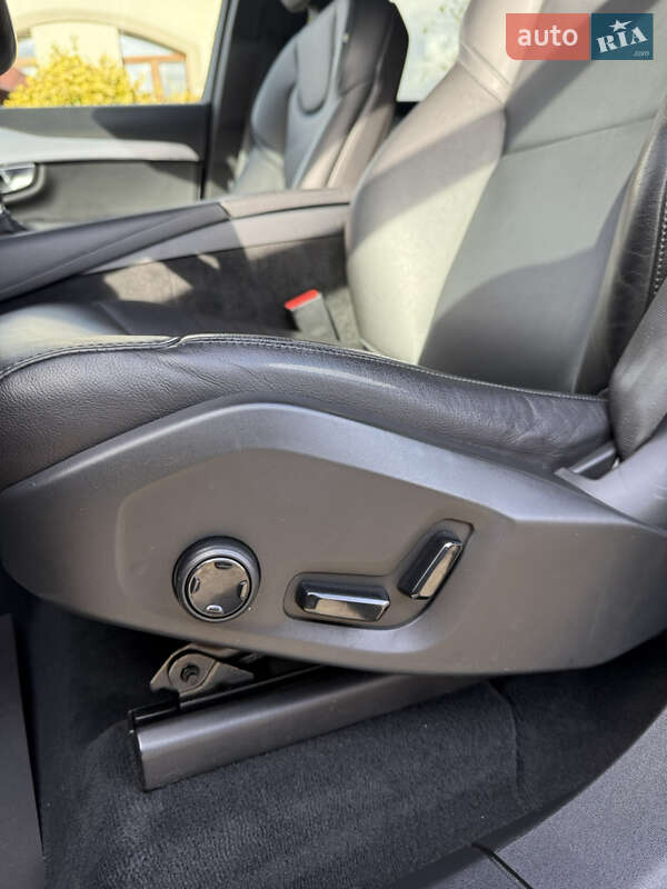 Позашляховик / Кросовер Volvo XC90 2017 в Івано-Франківську