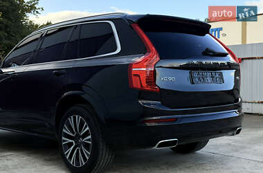 Внедорожник / Кроссовер Volvo XC90 2021 в 