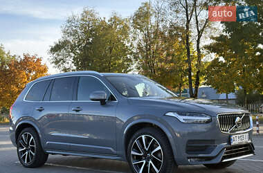 Внедорожник / Кроссовер Volvo XC90 2022 в 
