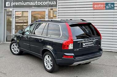 Внедорожник / Кроссовер Volvo XC90 2011 в 