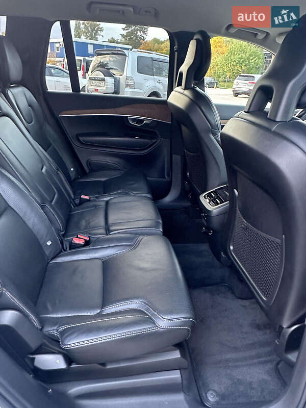 Позашляховик / Кросовер Volvo XC90 2018 в Києві фото 12 Позашляховик / Кросовер Volvo XC90 2018 в Києві