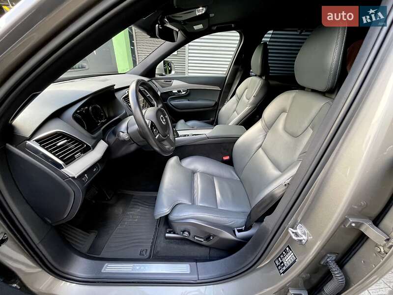 Внедорожник / Кроссовер Volvo XC90 2020 в Киеве