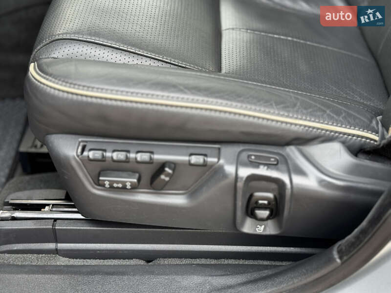 Позашляховик / Кросовер Volvo XC90 2011 в Тернополі фото 28 Позашляховик / Кросовер Volvo XC90 2011 в Тернополі