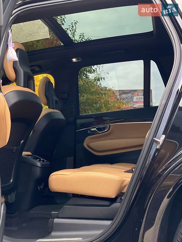 Внедорожник / Кроссовер Volvo XC90 2015 в Киеве