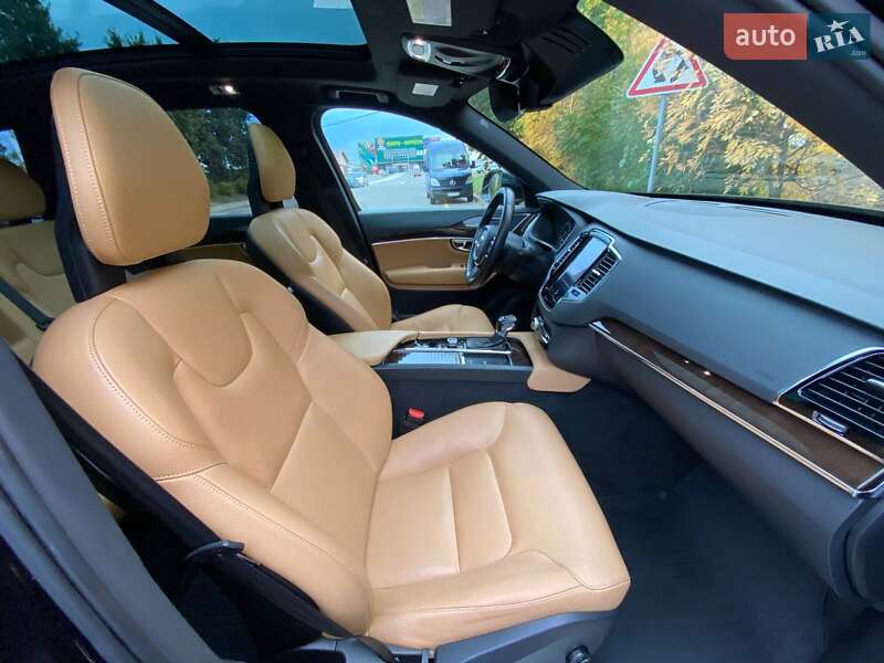 Внедорожник / Кроссовер Volvo XC90 2015 в Киеве