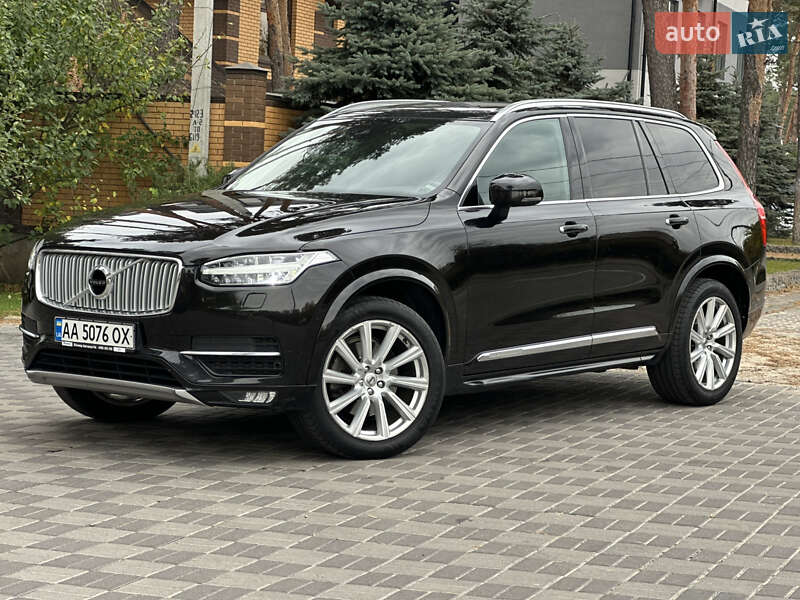 Внедорожник / Кроссовер Volvo XC90 2015 в 