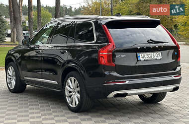 Внедорожник / Кроссовер Volvo XC90 2015 в 