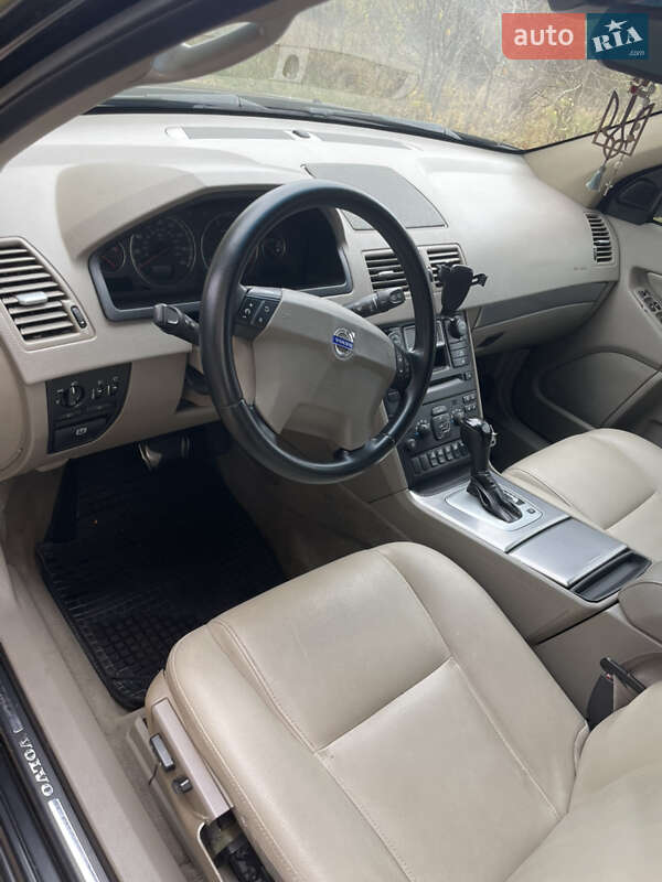 Позашляховик / Кросовер Volvo XC90 2004 в Бердичеві фото 10 Позашляховик / Кросовер Volvo XC90 2004 в Бердичеві