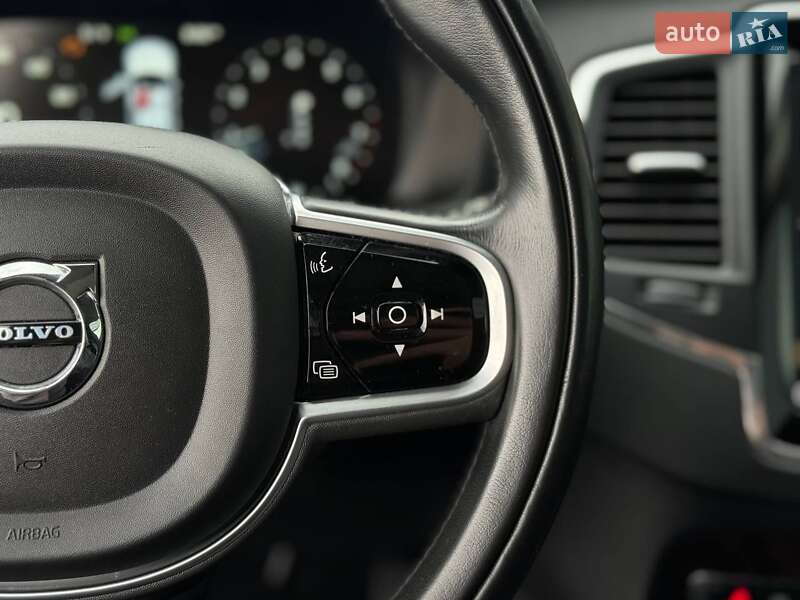 Внедорожник / Кроссовер Volvo XC90 2019 в Ровно