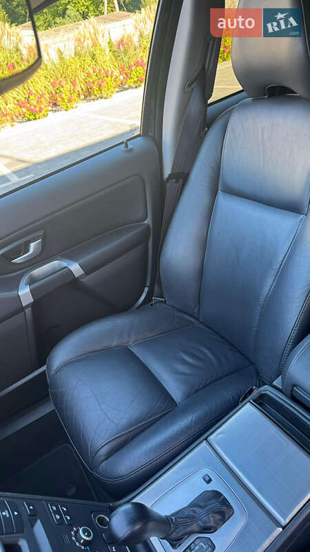Позашляховик / Кросовер Volvo XC90 2011 в Луцьку