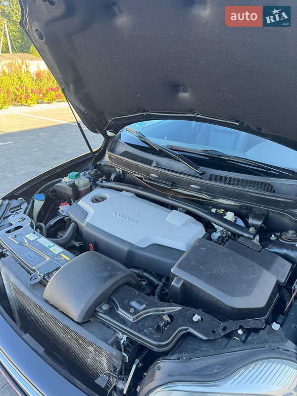 Позашляховик / Кросовер Volvo XC90 2011 в Луцьку