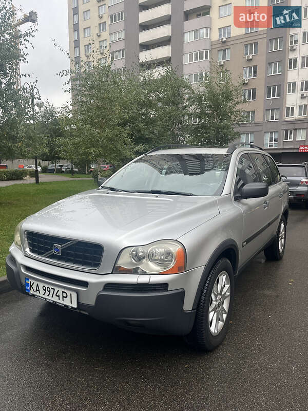 Внедорожник / Кроссовер Volvo XC90 2005 в Киеве