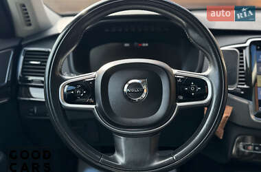 Внедорожник / Кроссовер Volvo XC90 2017 в 