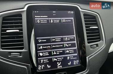 Внедорожник / Кроссовер Volvo XC90 2016 в 