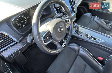 Внедорожник / Кроссовер Volvo XC90 2019 в 