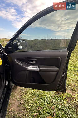 Внедорожник / Кроссовер Volvo XC90 2004 в  фото 7 Внедорожник / Кроссовер Volvo XC90 2004 в