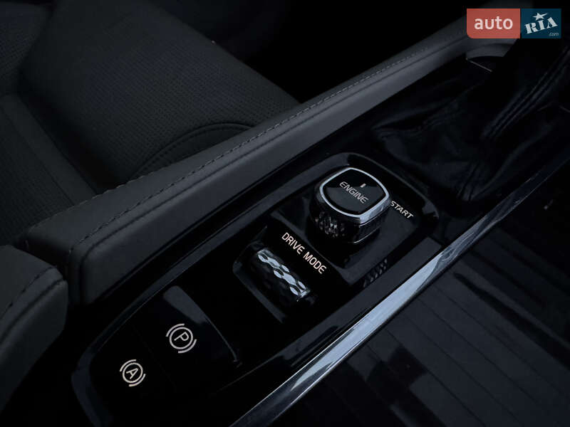 Внедорожник / Кроссовер Volvo XC90 2015 в Бердичеве фото 24 Внедорожник / Кроссовер Volvo XC90 2015 в Бердичеве