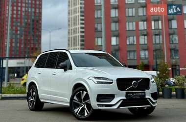 Внедорожник / Кроссовер Volvo XC90 2021 в Киеве