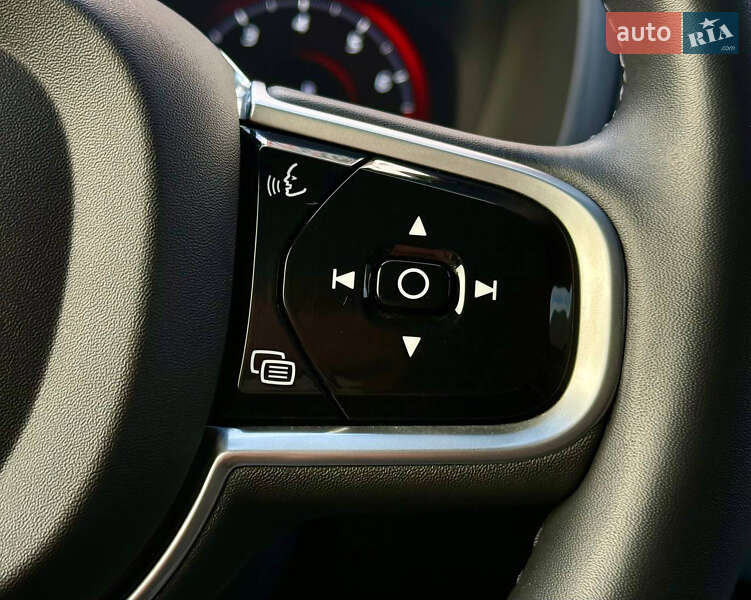 Внедорожник / Кроссовер Volvo XC90 2021 в Киеве фото 22 Внедорожник / Кроссовер Volvo XC90 2021 в Киеве