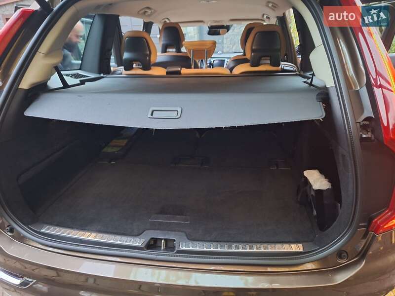 Внедорожник / Кроссовер Volvo XC90 2015 в Днепре фото 10 Внедорожник / Кроссовер Volvo XC90 2015 в Днепре