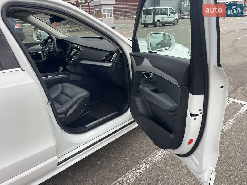Внедорожник / Кроссовер Volvo XC90 2019 в Киеве фото 7 Внедорожник / Кроссовер Volvo XC90 2019 в Киеве