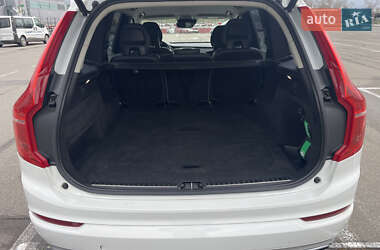 Позашляховик / Кросовер Volvo XC90 2019 в  фото 10 Позашляховик / Кросовер Volvo XC90 2019 в