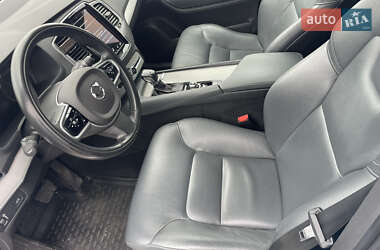 Позашляховик / Кросовер Volvo XC90 2019 в  фото 15 Позашляховик / Кросовер Volvo XC90 2019 в