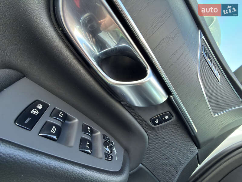 Внедорожник / Кроссовер Volvo XC90 2019 в Черновцах фото 45 Внедорожник / Кроссовер Volvo XC90 2019 в Черновцах