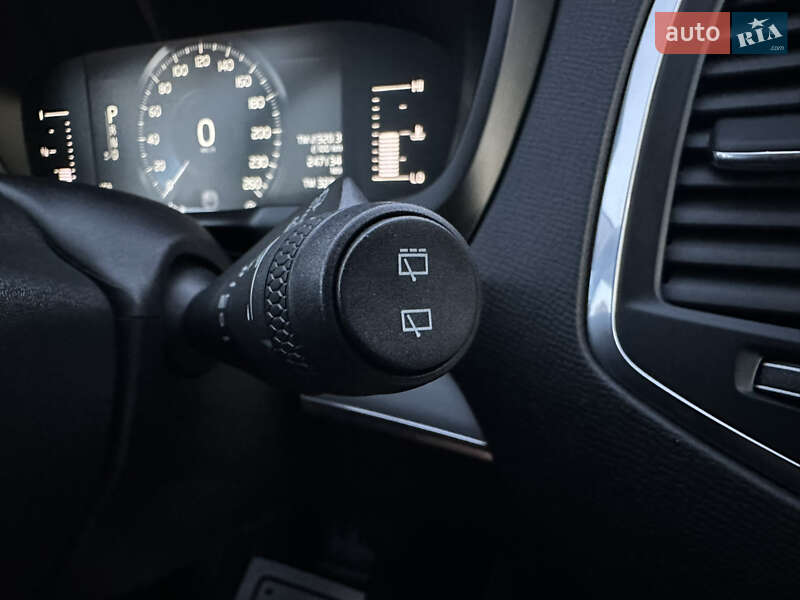 Внедорожник / Кроссовер Volvo XC90 2016 в Дрогобыче фото 24 Внедорожник / Кроссовер Volvo XC90 2016 в Дрогобыче