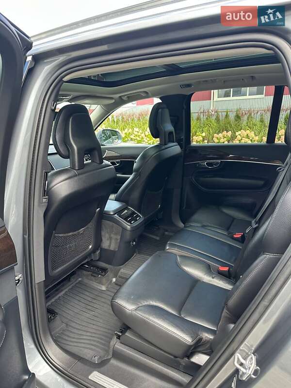 Позашляховик / Кросовер Volvo XC90 2016 в Луцьку