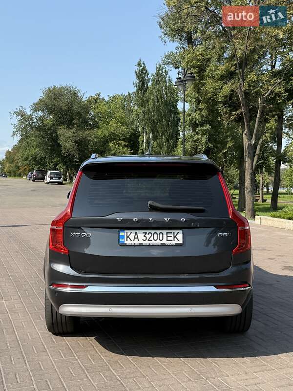 Внедорожник / Кроссовер Volvo XC90 2021 в Киеве