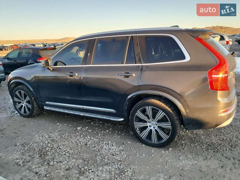 Внедорожник / Кроссовер Volvo XC90 2021 в Киеве
