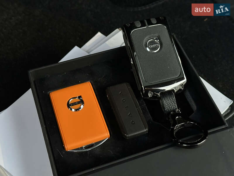 Внедорожник / Кроссовер Volvo XC90 2021 в Киеве фото 5 Внедорожник / Кроссовер Volvo XC90 2021 в Киеве