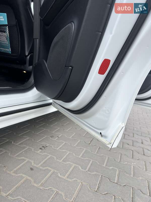 Внедорожник / Кроссовер Volvo XC90 2015 в Черновцах фото 6 Внедорожник / Кроссовер Volvo XC90 2015 в Черновцах