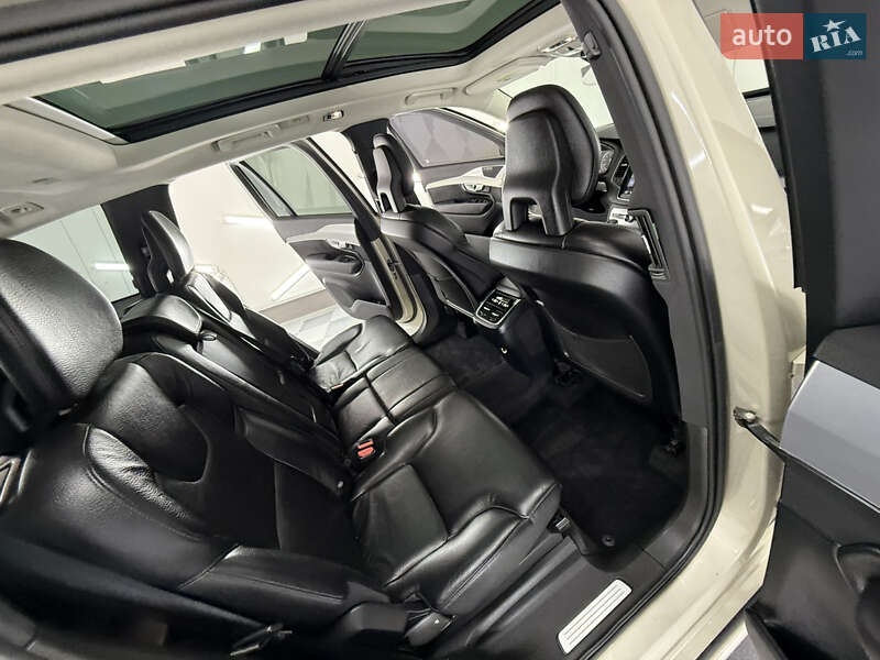 Внедорожник / Кроссовер Volvo XC90 2015 в Трускавце фото 32 Внедорожник / Кроссовер Volvo XC90 2015 в Трускавце