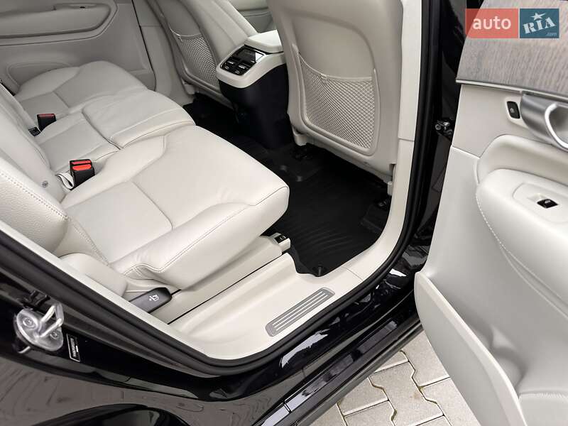 Позашляховик / Кросовер Volvo XC90 2024 в Самборі