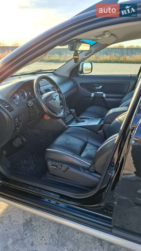 Внедорожник / Кроссовер Volvo XC90 2010 в Берегово фото 31 Внедорожник / Кроссовер Volvo XC90 2010 в Берегово