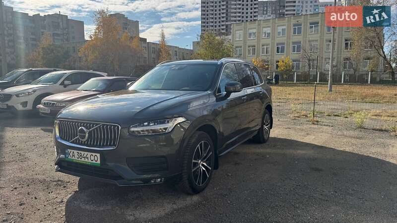 Внедорожник / Кроссовер Volvo XC90 2020 в Киеве